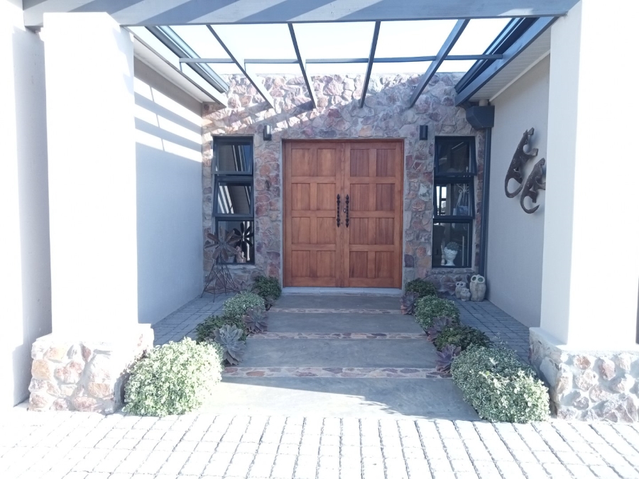 3 Bedroom Property for Sale in Le Grand Golf Estate Western Cape